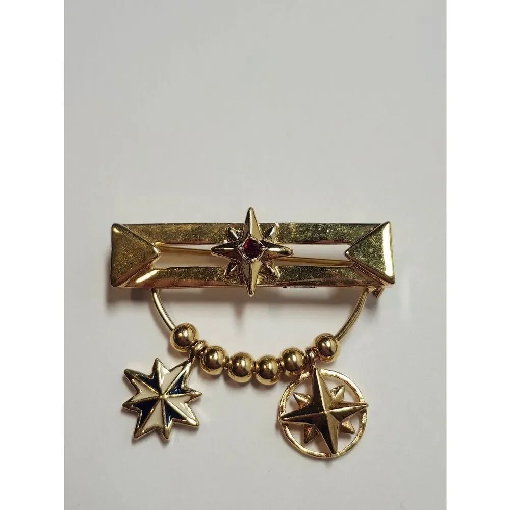 VINTAGE AVON PRESIDENTS CLUB STAR PIN AWARDS WITH 2 STAR CHARMS